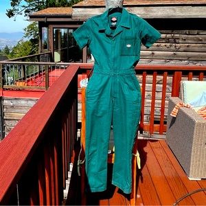 Dickies Women's Reworked Coveralls, Forest Green. A rare find.